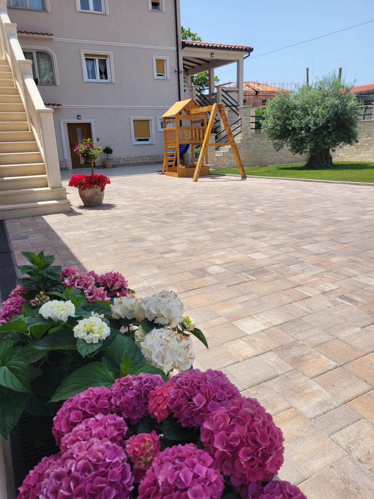 Mare Amor Rab Palit Номер фото